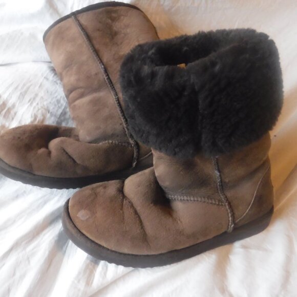Ugg boots Womens Winter Brown Ugg Boots Size 7 - Picture 4 of 9